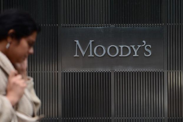 Moody's: Türk bankalarının kredi büyümesi yavaşlayacak