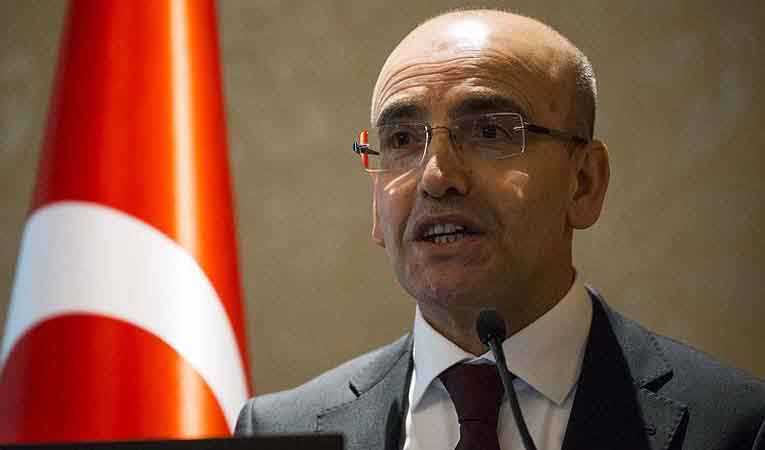 "2016'da büyüme yüzde 4'e düşebilir"