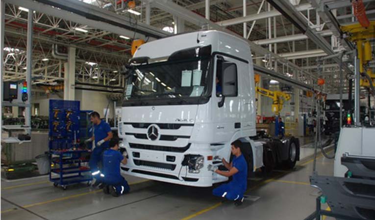 Mercedes-Benz'den Türkiye'ye yeni yatırım