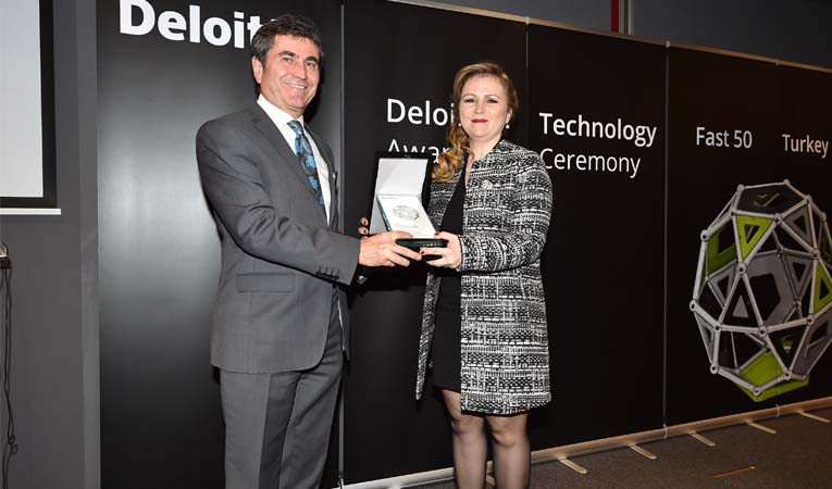 Cardtek, Deloitte Fast 50'de ödül aldı