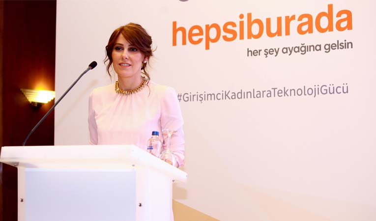 Girişimci kadınlara e-ticaret desteği