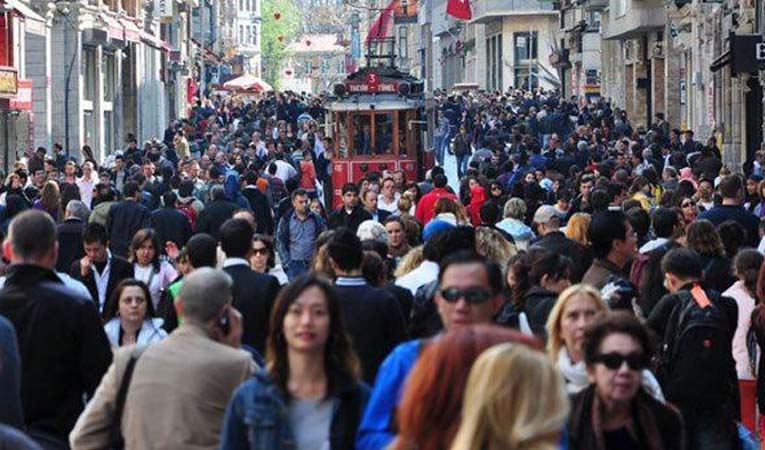 Türkiye'de mutlu insanların sayısı arttı