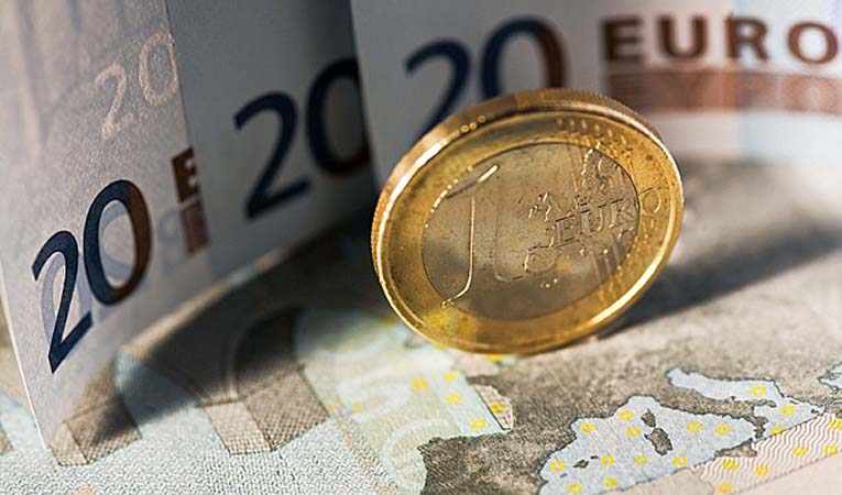 Hangi ülkeler Euro'dan çıkabilir?