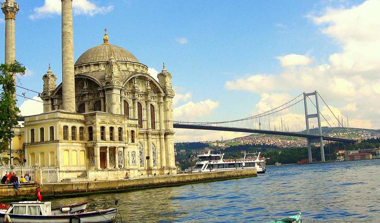 İstanbul'a gelen turist sayısı düştü