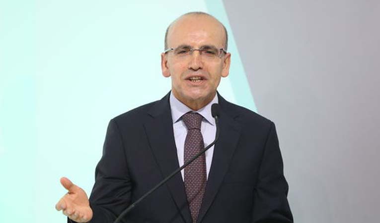 "Türkiye yıllarca % 5-6 oranında büyüyebilir"